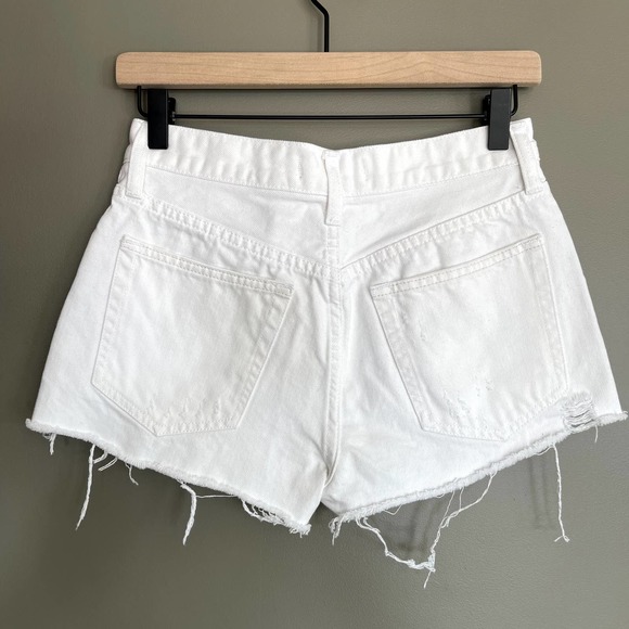 Free People Sofia Short White Denim Distressed Cutoff Shorts Size 26 Hi Rise - Picture 14 of 16